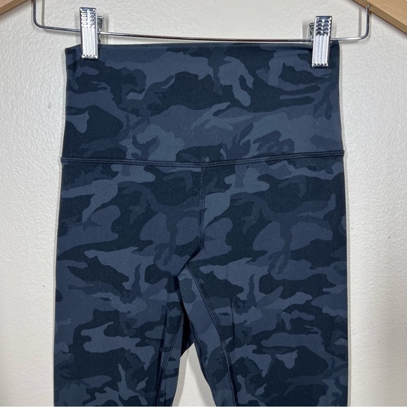 Lululemon Womens Align Crop *21" Leggings Incognito Camo Multi Grey Size 4 - Picture 2 of 7